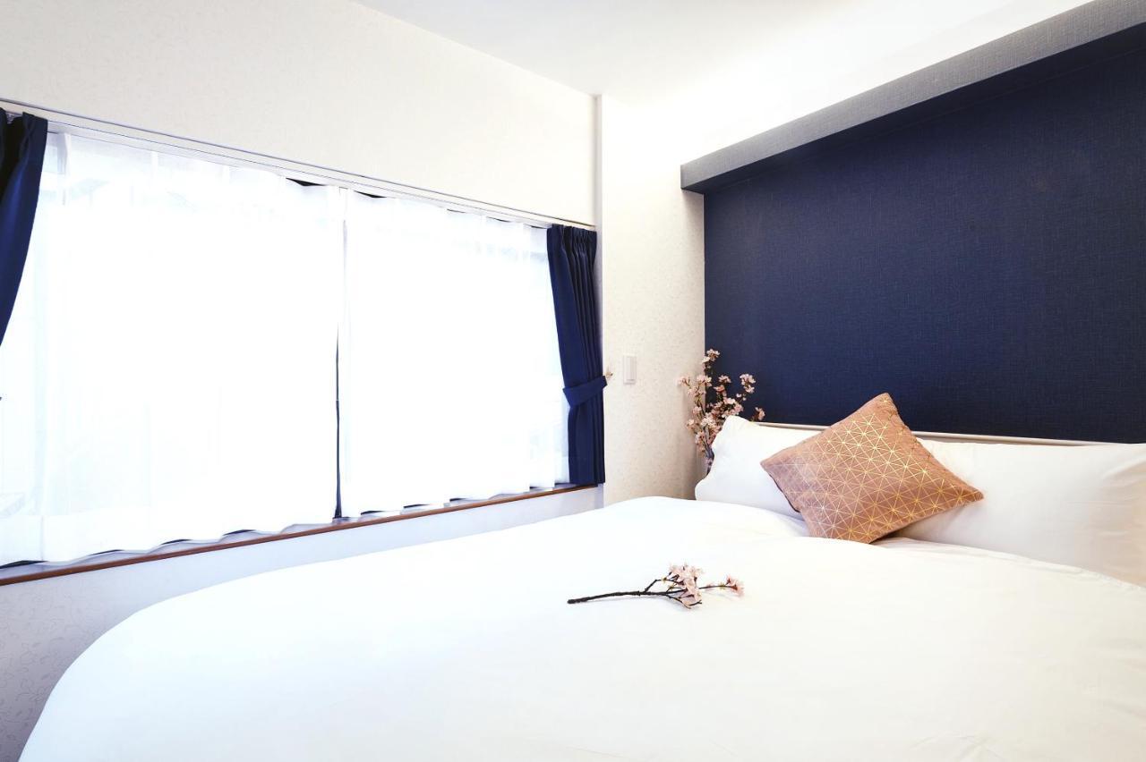 Cherry Blooming Tokyo- All Suite Boutique Hotel 东京伊樱里-中央区全套房艺术酒店 Екстер'єр фото